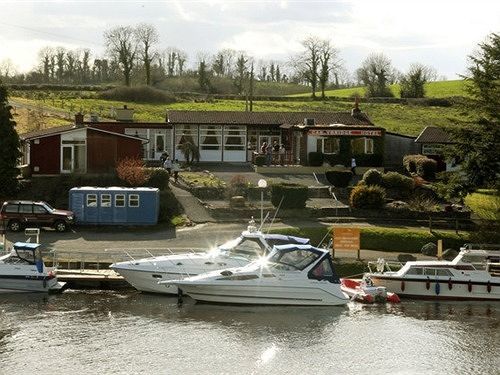 Carrybridge Lakeside Lodge Енискилен Екстериор снимка